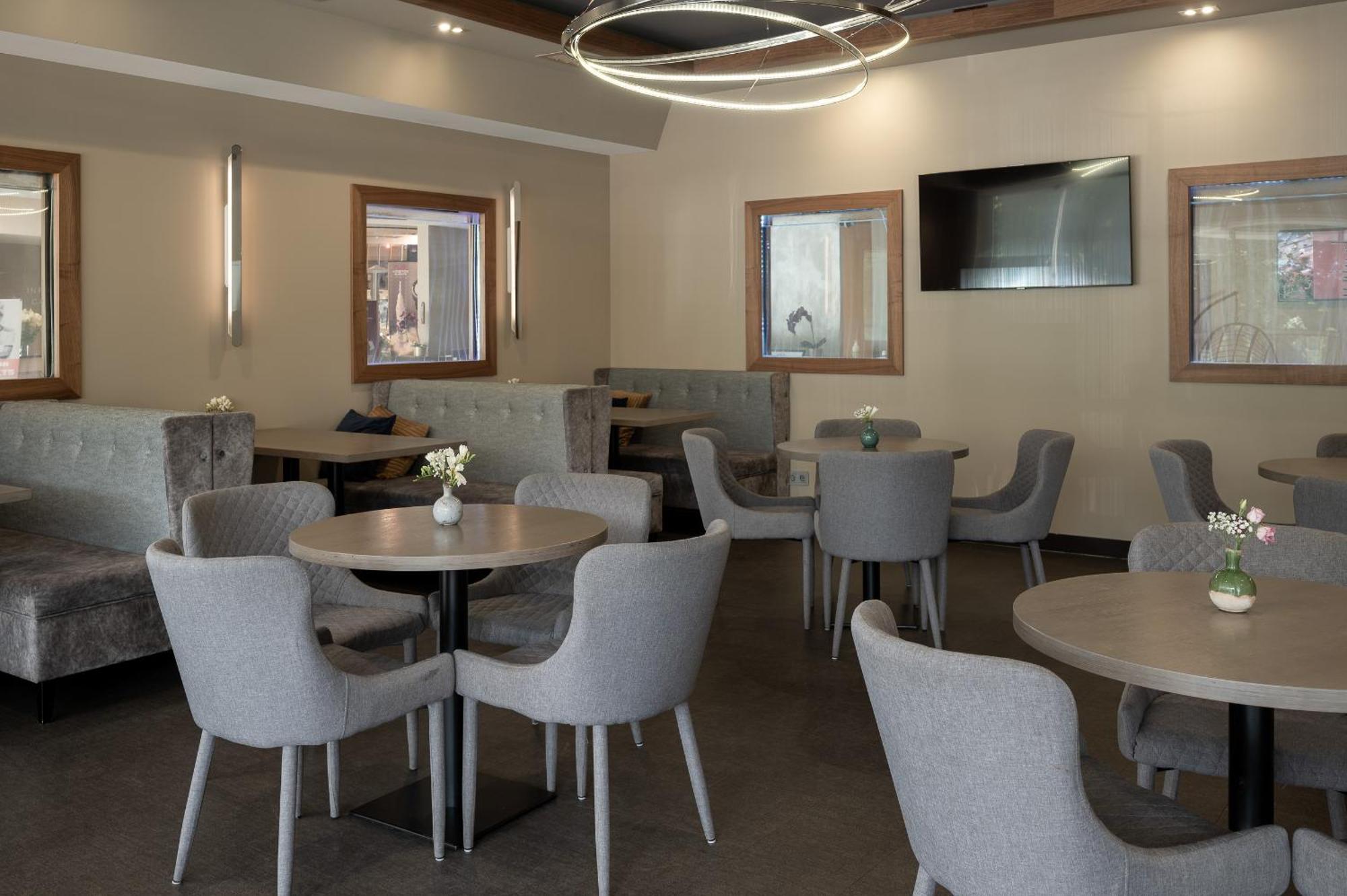 Bellevue Park With Free Parking 4* Рига