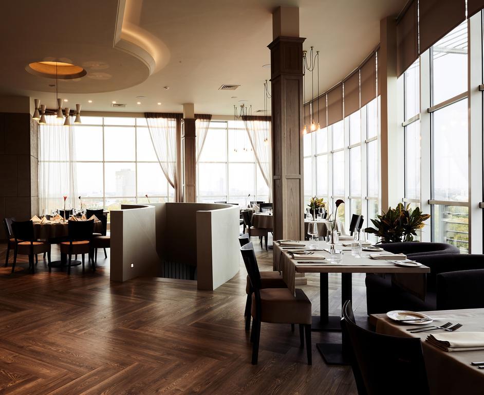 Bellevue Park With Free Parking 4* Рига